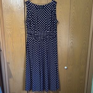 Perceptions dark purple Polka Dot  size 16 sleeveless Dress